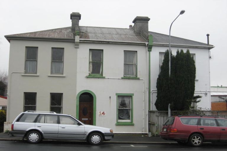 Photo of property in 12 Howe Street, North Dunedin, Dunedin, 9016
