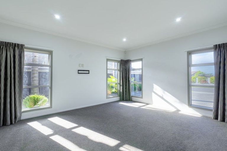 Photo of property in 20 Mataroa Crescent, Flagstaff, Hamilton, 3210