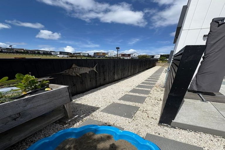 Photo of property in 80 Long George Drive, Totara Park, Auckland, 2019