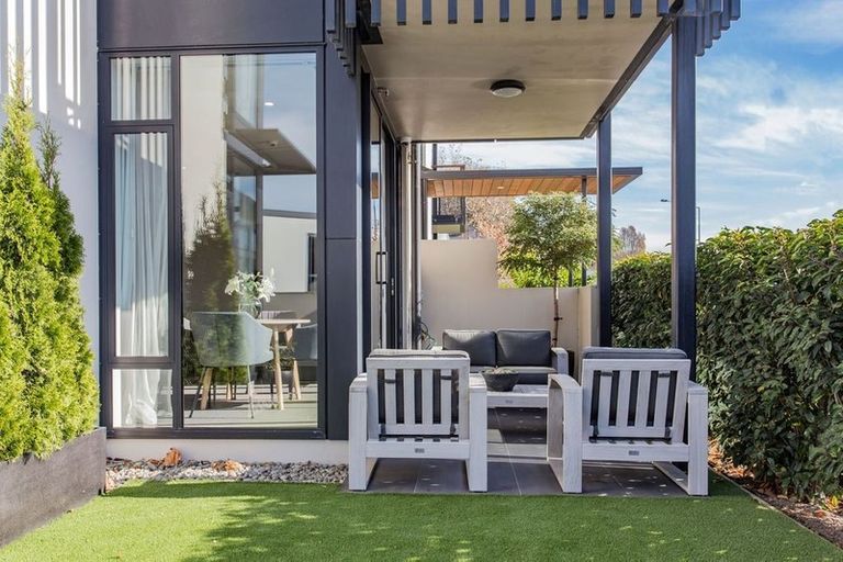 Photo of property in 50 Kilmore Street, Christchurch Central, Christchurch, 8013