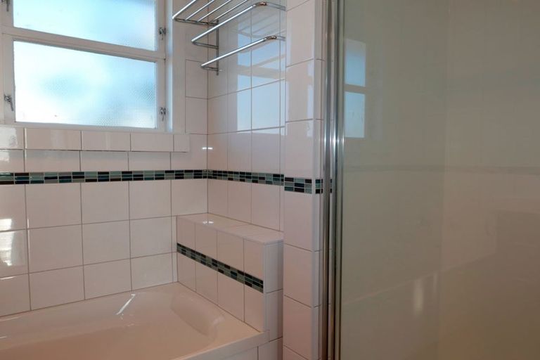 Photo of property in 17 Chums Road, Paraparaumu Beach, Paraparaumu, 5032