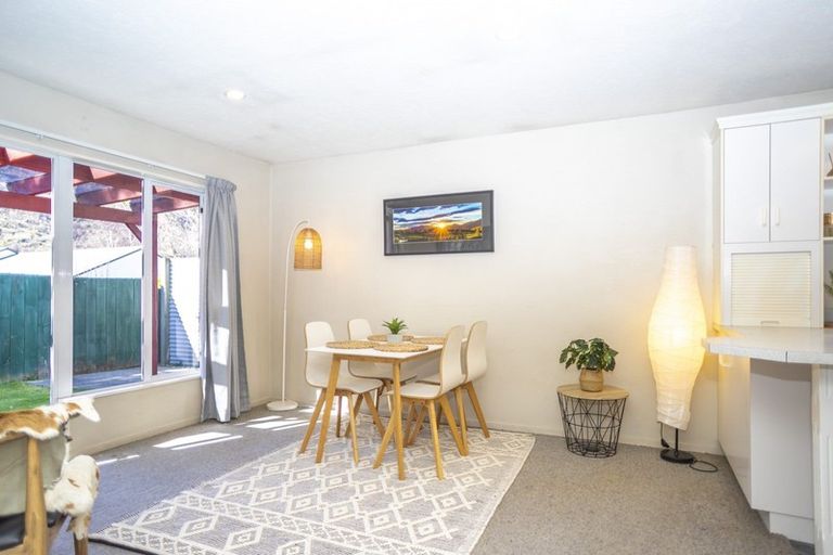 Photo of property in 65 Centennial Avenue, Arrowtown, 9302