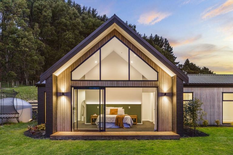 Photo of property in 25 Bayer Road, Puhoi, Silverdale, 0994
