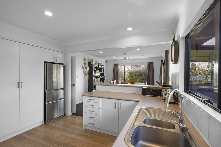 Photo of property in 43 Western Heights Drive, Western Heights, Hamilton, 3200