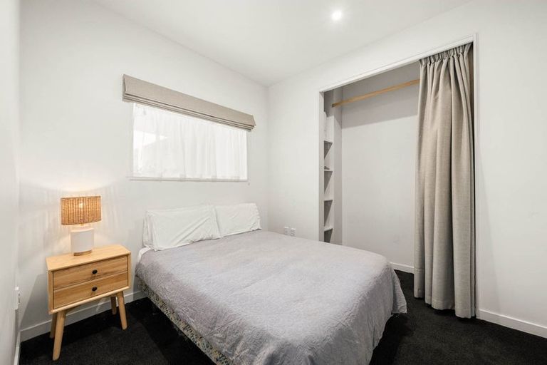 Photo of property in Stadium Garden Flats, 212/107 Thorndon Quay, Pipitea, Wellington, 6011