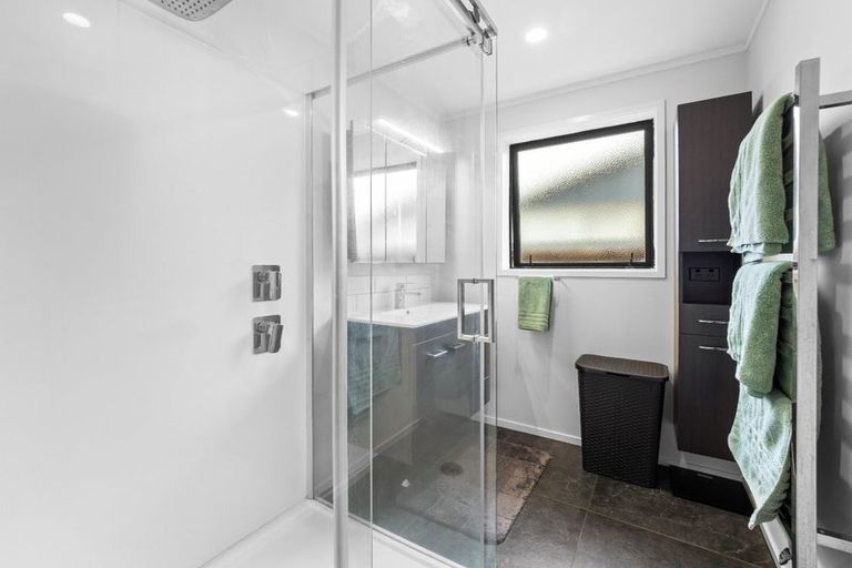 Photo of property in 17 Grove Street, Tinwald, Ashburton, 7700