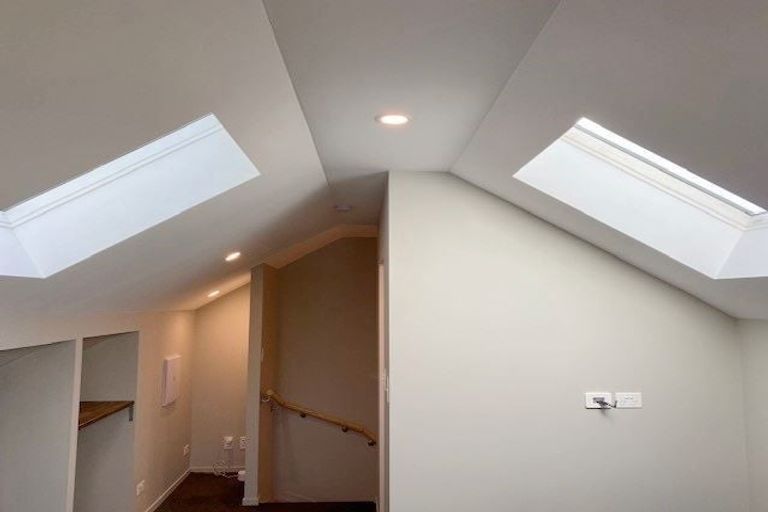 Photo of property in 28 Kokiri Street, Te Atatu South, Auckland, 0610