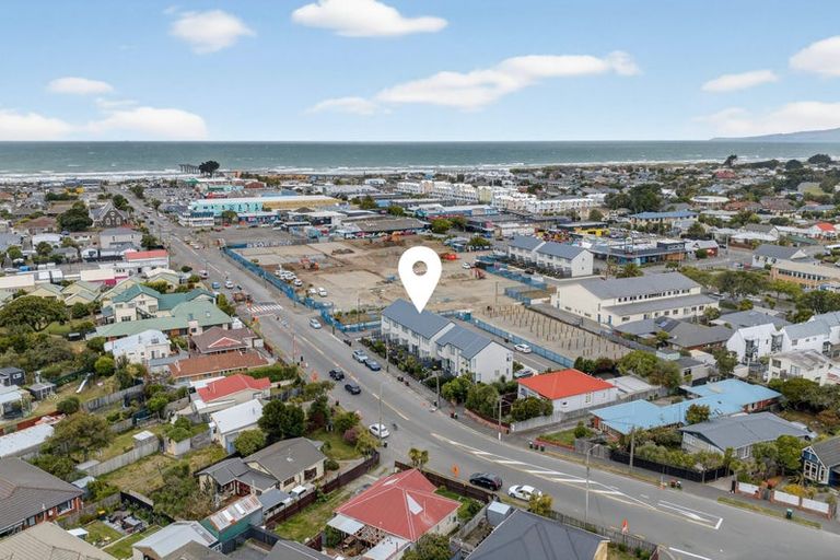 Photo of property in 8 Sunshine Lane, New Brighton, Christchurch, 8083