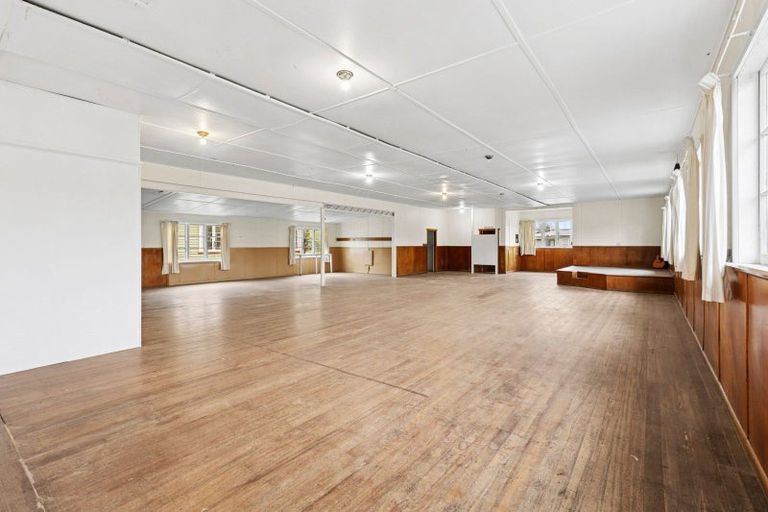 Photo of property in 17 Hampden Street, Murchison, 7007