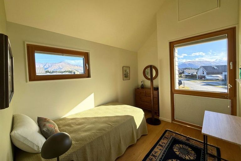 Photo of property in 21 Rocklands Court, Wanaka, 9305