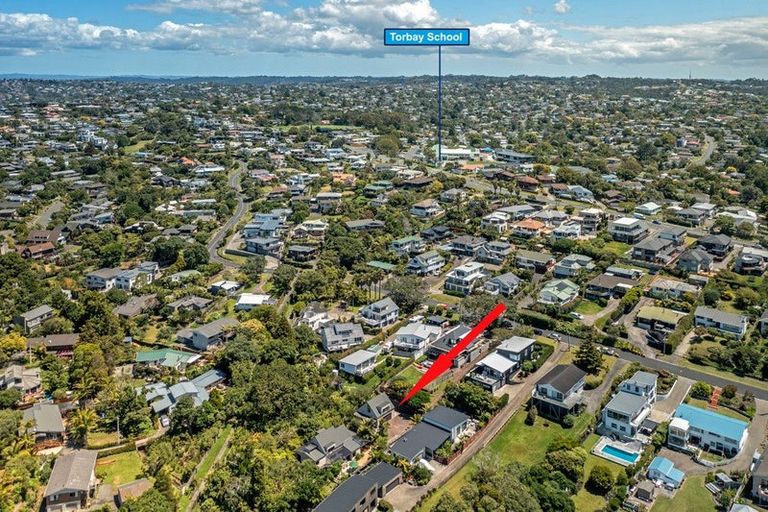 Photo of property in 89a Hebron Road, Waiake, Auckland, 0630