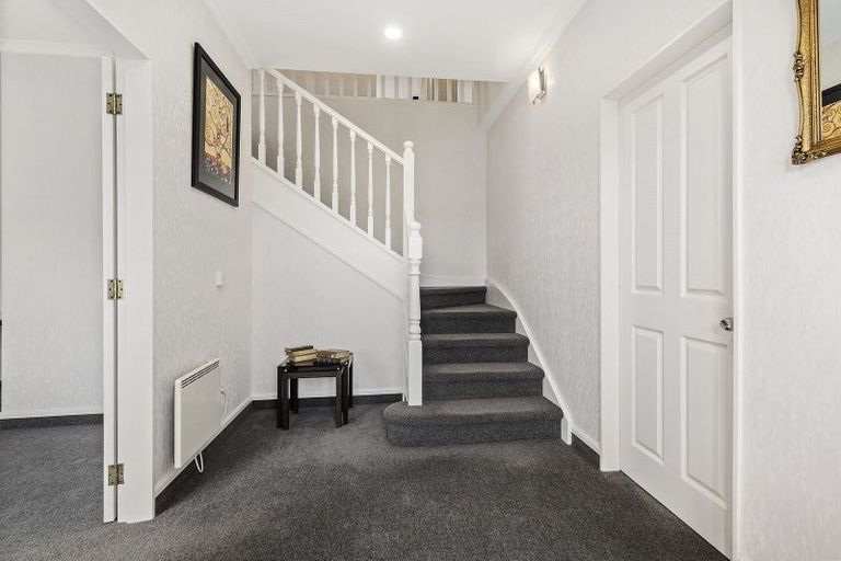 Photo of property in 37 Spyglass Lane, Whitby, Porirua, 5024