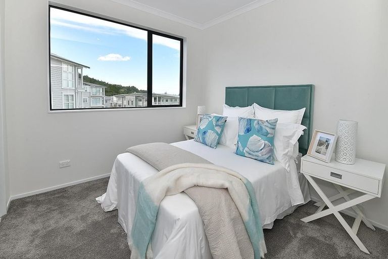 Photo of property in 61 Landmark Terrace, Orewa, 0931