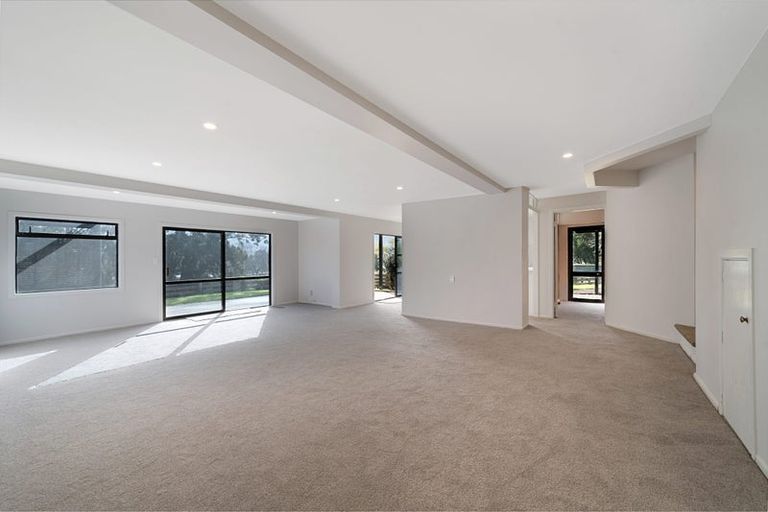 Photo of property in 301 Spur Road, Stillwater, Silverdale, 0993