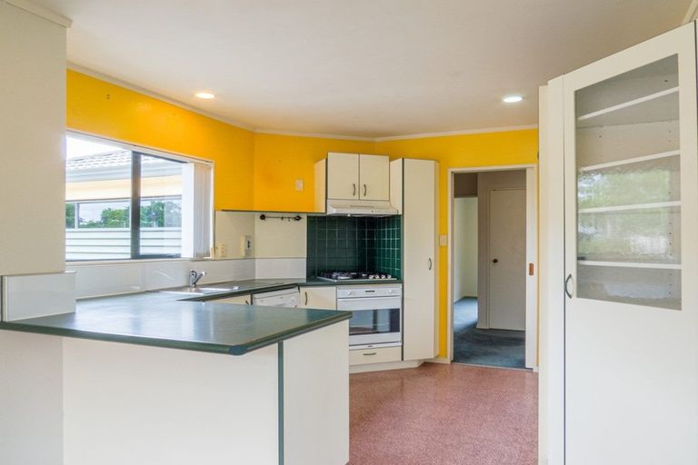 Photo of property in 7 Edgewater Grove, Whakatane, 3120