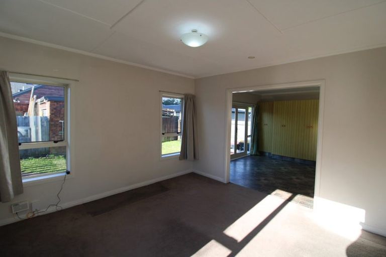 Photo of property in 1/51 Dunedin Street, Redwood, Christchurch, 8051