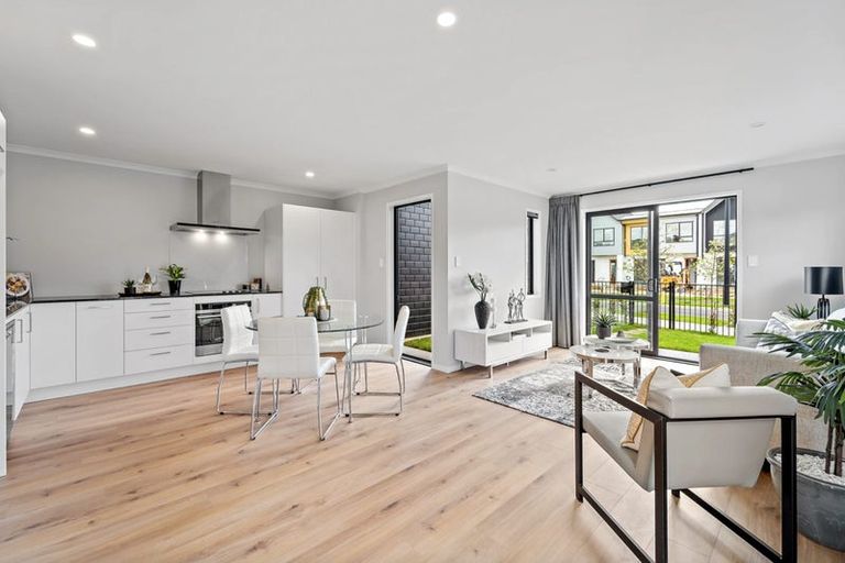 Photo of property in 78 Papatupu Way, Kumeu, 0810