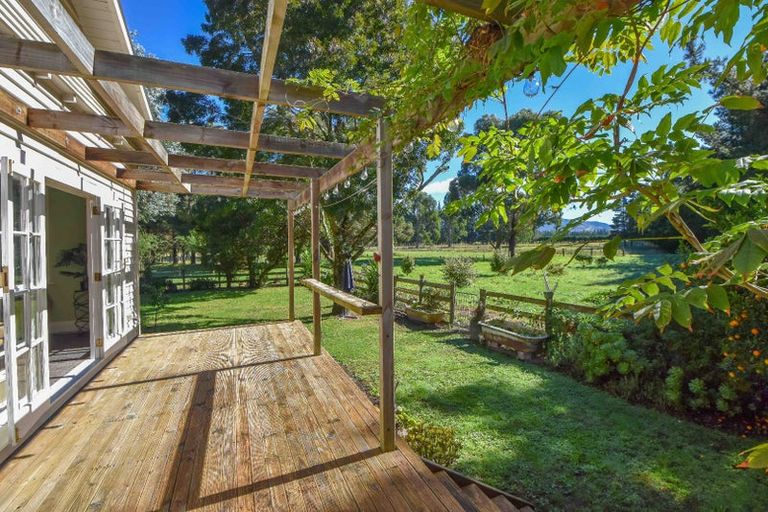 Photo of property in 45 Moroa Road, Tauwharenikau, 5771