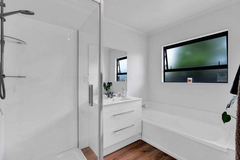 Photo of property in 3a Meade Place, Bell Block, New Plymouth, 4312