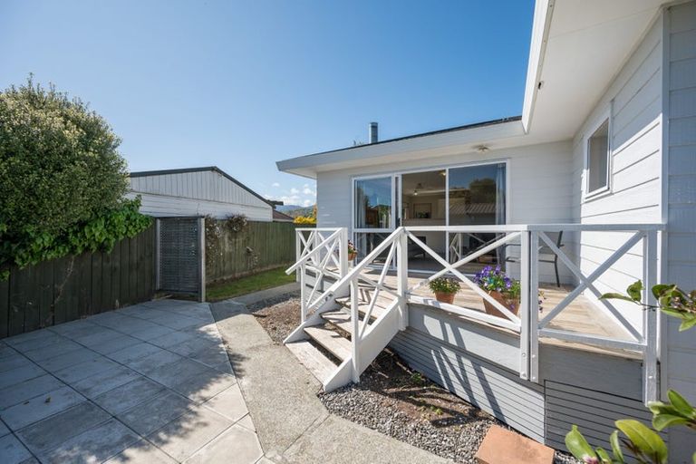 Photo of property in 30 Aldinga Avenue, Stoke, Nelson, 7011