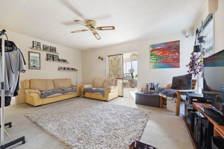 Photo of property in 22 Matata Place, Tokoroa, 3420