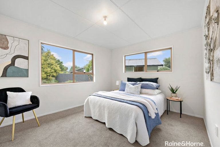 Photo of property in 8 Papawai Road, Greytown, 5712