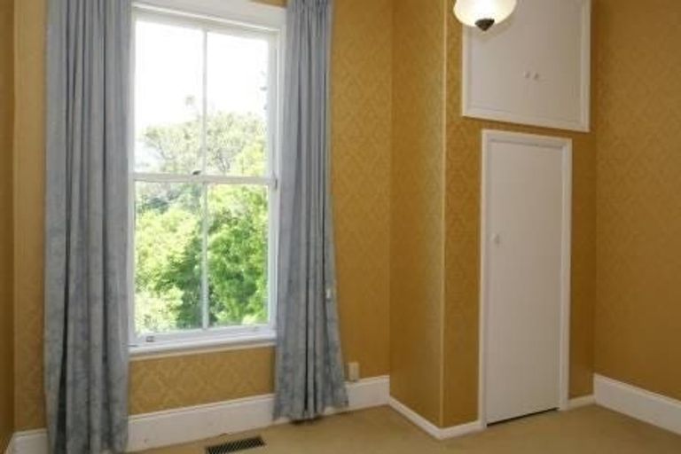 Photo of property in 35 Disley Street, Highbury, Wellington, 6012