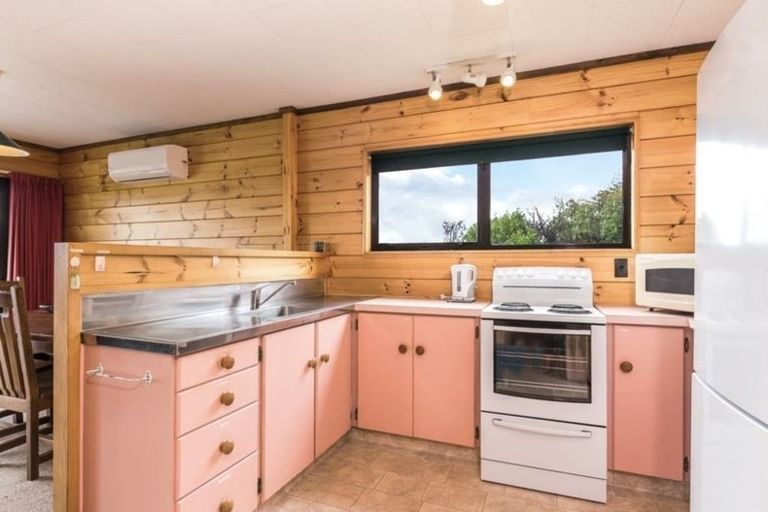 Photo of property in 8 Logan Avenue, Wharewaka, Taupo, 3330
