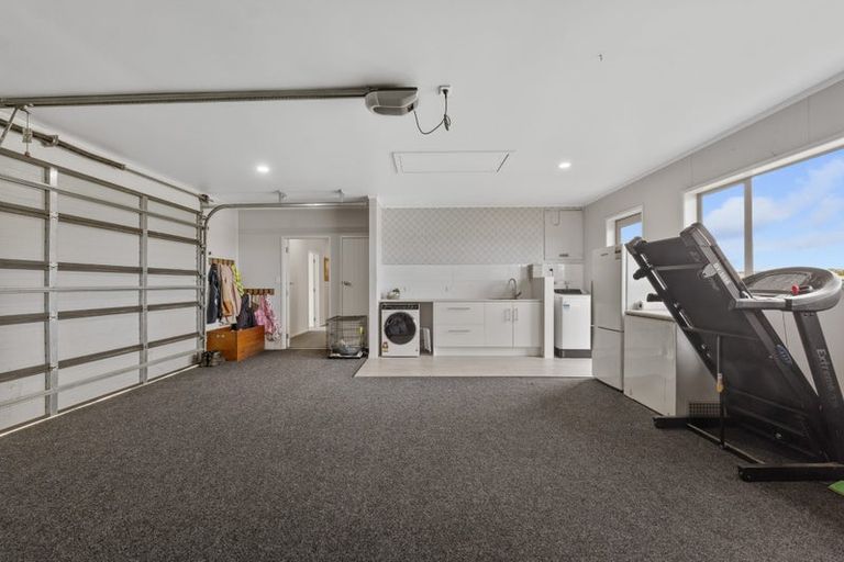 Photo of property in 20 Larlin Drive, Hawera, 4675