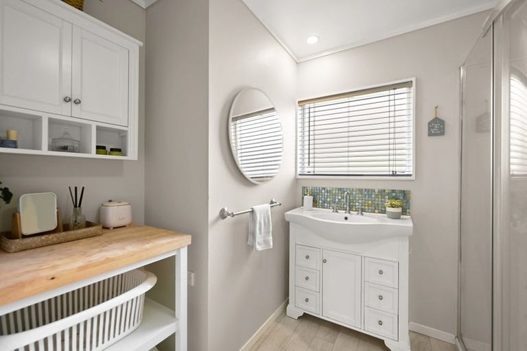 Photo of property in 1 Moreland Avenue, Pukete, Hamilton, 3200