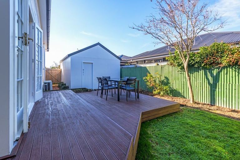 Photo of property in 19 Alfred Street, Roslyn, Palmerston North, 4414