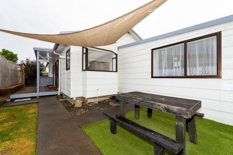 Photo of property in 1009 Reka Street, Akina, Hastings, 4122