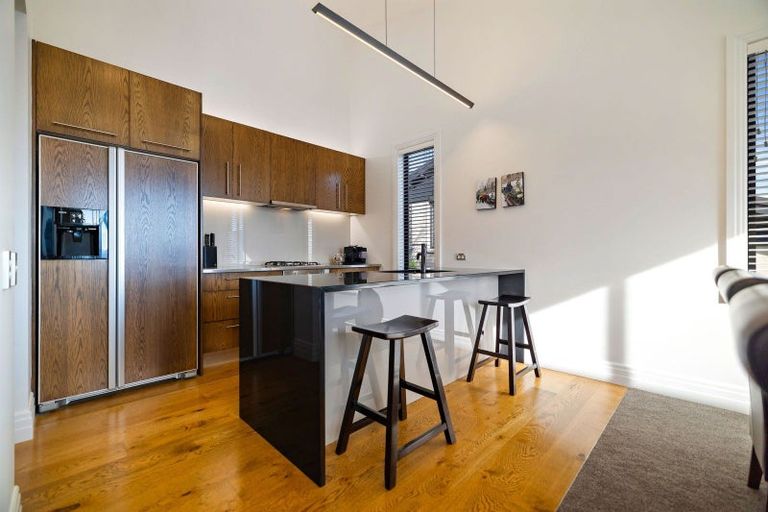 Photo of property in 10a Belfast Terrace, Queenstown, 9300