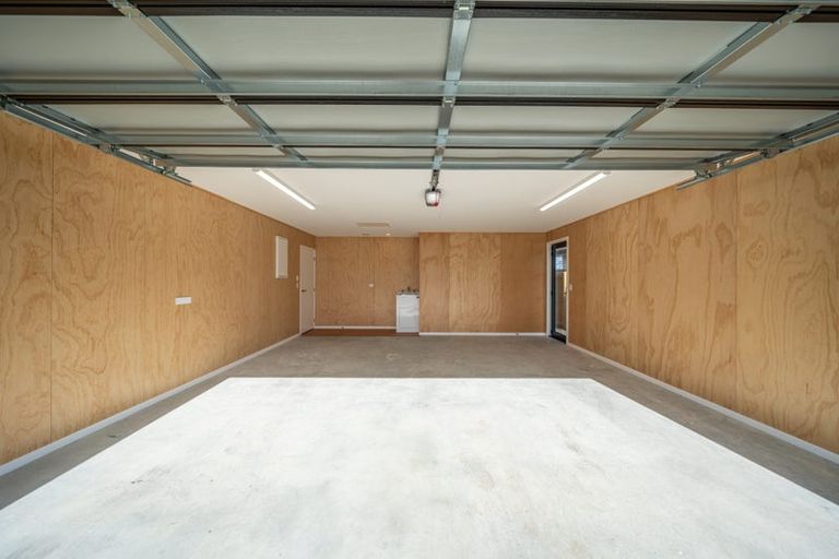 Photo of property in 17a Bullar Street, Grasmere, Invercargill, 9810