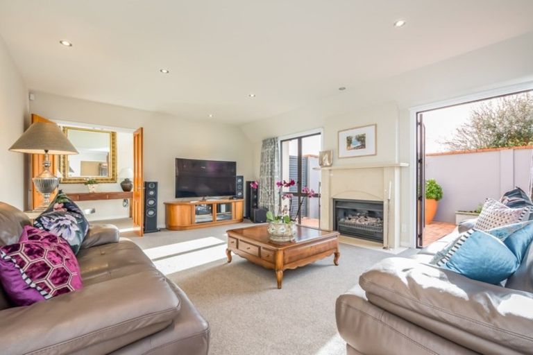 Photo of property in 62a Hautana Street, Woburn, Lower Hutt, 5010