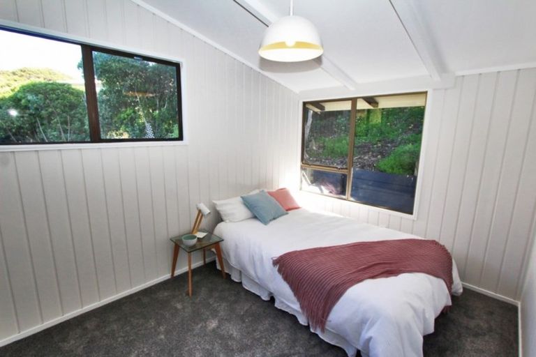 Photo of property in 25 Solander Place, Whitby, Porirua, 5024