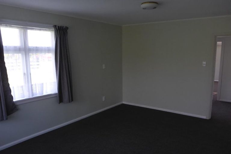 Photo of property in 23 Kimber Street, Halcombe, 4779