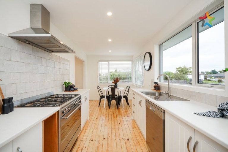 Photo of property in 21 Dumbarton Place, Strathern, Invercargill, 9812