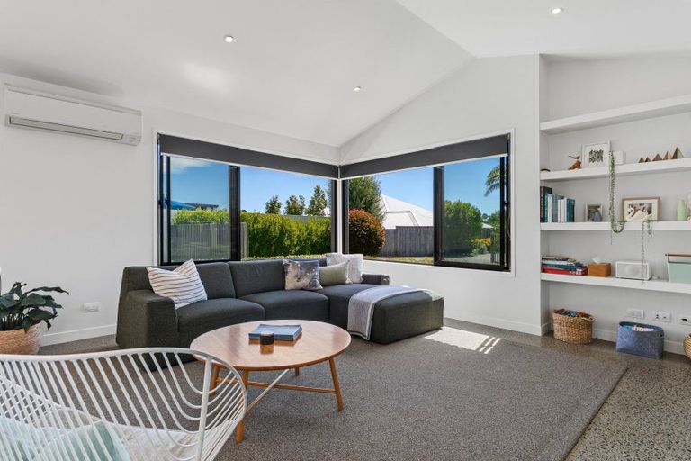 Photo of property in 8 Inlet Views, Bethlehem, Tauranga, 3110