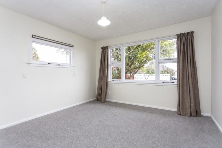 Photo of property in 32 Hounslow Street, Ilam, Christchurch, 8041