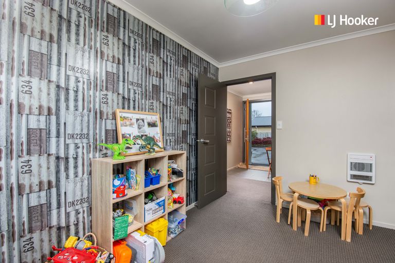 Photo of property in 16 Irwin Logan Drive, Mosgiel, 9024