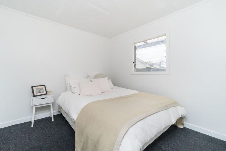 Photo of property in 17 Alexander Street, Awapuni, Palmerston North, 4412