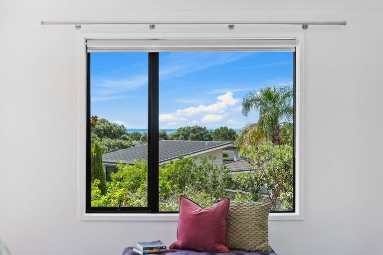 Photo of property in 30 Mariner Drive, Gulf Harbour, Whangaparaoa, 0930