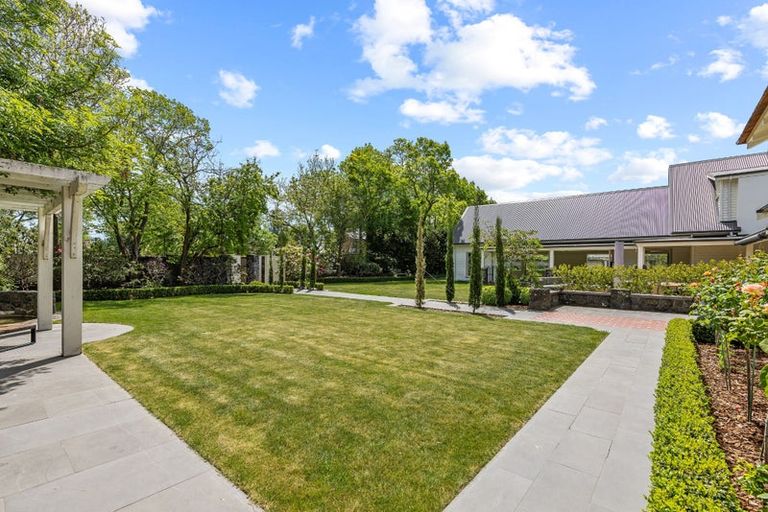 Photo of property in 75 Totara Street, Fendalton, Christchurch, 8041