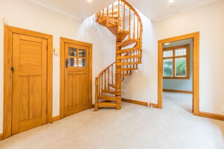 Photo of property in 68 Rakau Road, Hataitai, Wellington, 6021