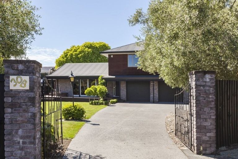 Photo of property in 30b Yellowstone Crescent, Burwood, Christchurch, 8083