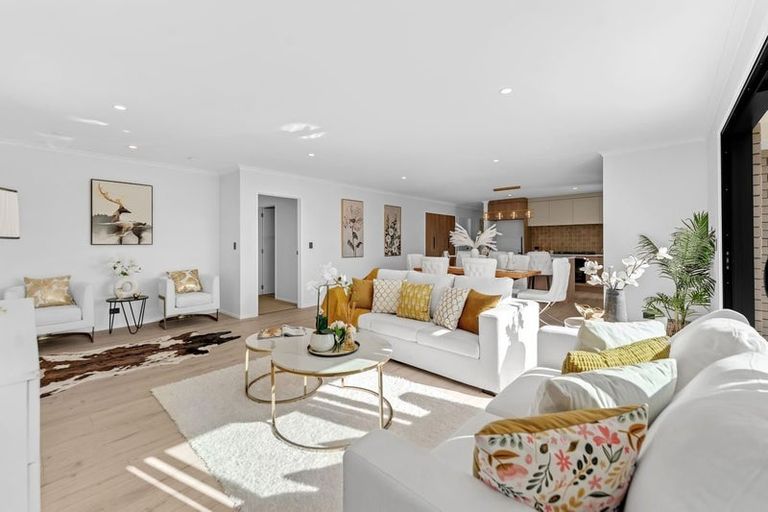 Photo of property in 11 Dolcetto Place, Pokeno, 2402