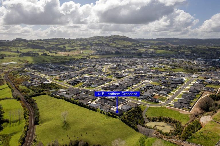 Photo of property in 41b Leathem Crescent, Pokeno, 2402