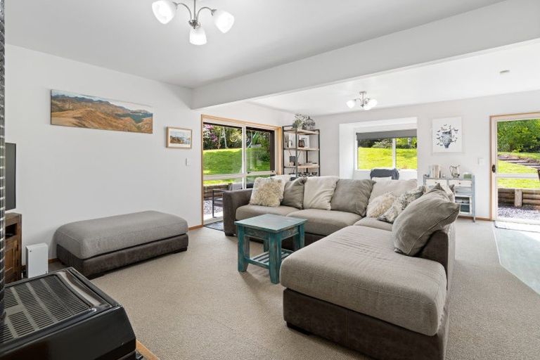 Photo of property in 292 Waipori Falls Road, Berwick, Outram, 9073