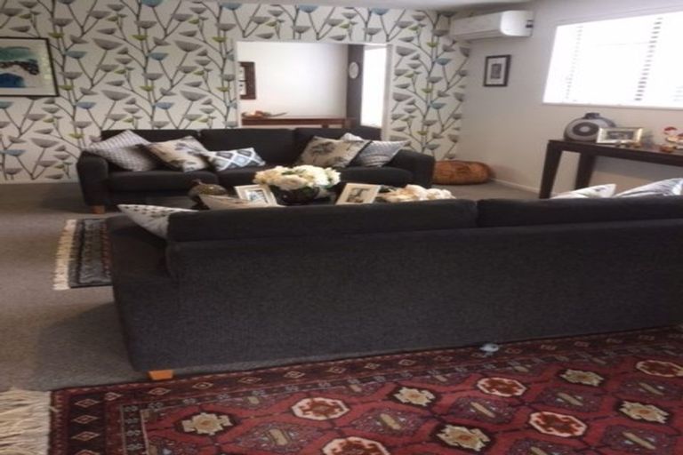 Photo of property in 2/15 Highsted Road, Bishopdale, Christchurch, 8053